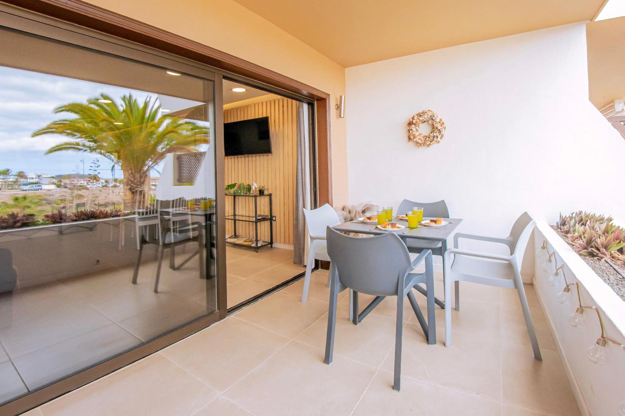Newly Renovated, Luxurious Apartment With A Heated Pool, 259 San Miguel de Abona Exterior foto